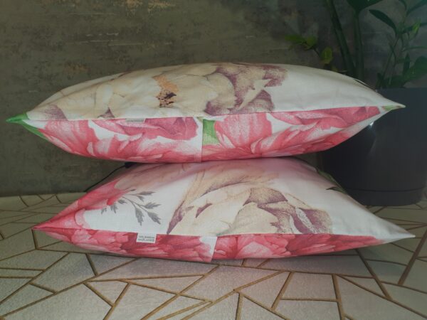 🌸🍃Komplet 2 szt poszewki 40x40 cm kwiaty beżowo-różowe piwonie 100% bawełna HandmadebyAmia