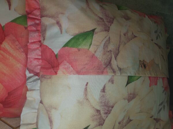 🌸Komplet 2 szt poszewki 40x40 cm falbanka kwiaty beżowo-różowe vintage 100% bawełna HandmadebyAmia