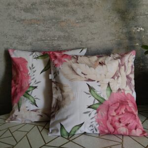 🌸🍃Komplet 2 szt poszewki 40x40 cm kwiaty beżowo-różowe piwonie 100% bawełna HandmadebyAmia