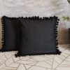Komplet 2 szt poszewki 40x40 czarne z pomponami 100% bawełna HandmadebyAmia