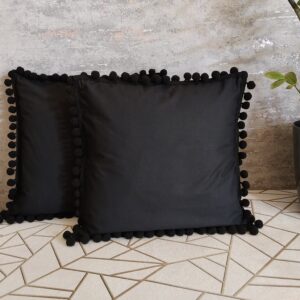 Komplet 2 szt poszewki 40x40 czarne z pomponami 100% bawełna HandmadebyAmia