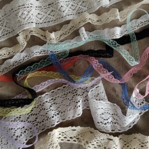 .💙💙Komplet 2 szt poszewki 40x40 cm granatowe kwiaty na białym tle eleganckie 100% bawełna HandmadebyAmia