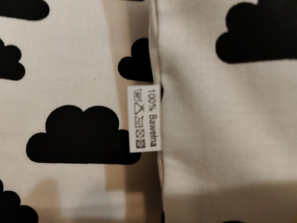 komplet 2 szt poszewki 40x40 cm czarne chmurki na białym tle skandynawski wzór 100% bawełna HandmadebyAmia