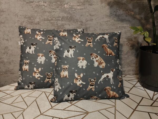 🐾🐶🐕🐩🐾Komplet 2 szt poszewki 40x40 cm pieski szare dla miłośnika psów 100% bawełna HandmadebyAmia