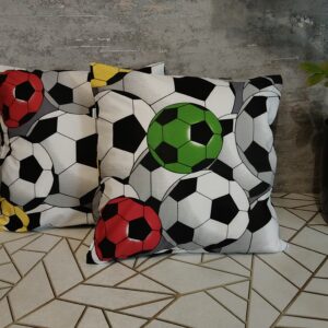⚽⛹️‍♀️Komplet 2 szt poszewki 40x40 cm piłka nożna kolorowe piłki 100% bawełna HandmadebyAmia