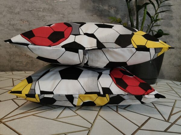 ⚽⛹️‍♀️Komplet 2 szt poszewki 40x40 cm piłka nożna kolorowe piłki 100% bawełna HandmadebyAmia