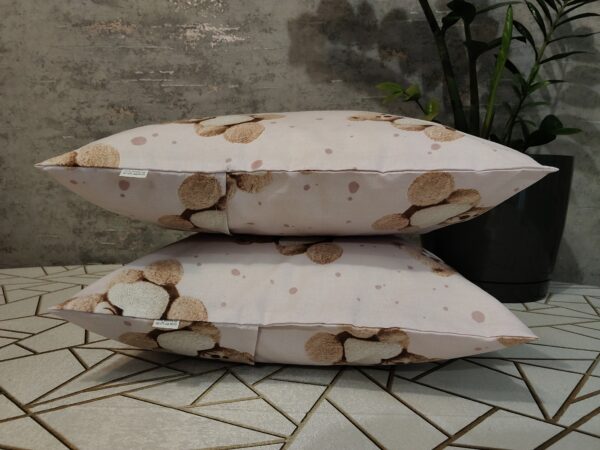 🧸🤍🤍🧸Komplet 2 szt poszewki 40x40 cm misie z serduszkiem różowe tło 100% bawełna HandmadebyAmia