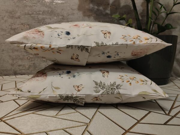 oplus_0 Poszewki 40x40 bawełna – kwiaty polne boho motyle | HandmadebyAmia
