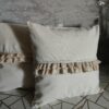 oplus_0 2 szt poszewki 40x40 ecru kremowe z ozdobną koronkową falbanką bawełna HandmadebyAmia
