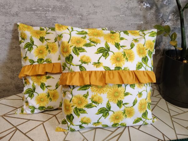 2 szt poszewki 40x40 słoneczniki z musztardową falbanką bawełna HandmadebyAmia