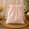 Woreczek bawełniany dwustronny 24x23 cm, jasny ciepły róż z misiem – Handmade by Amia